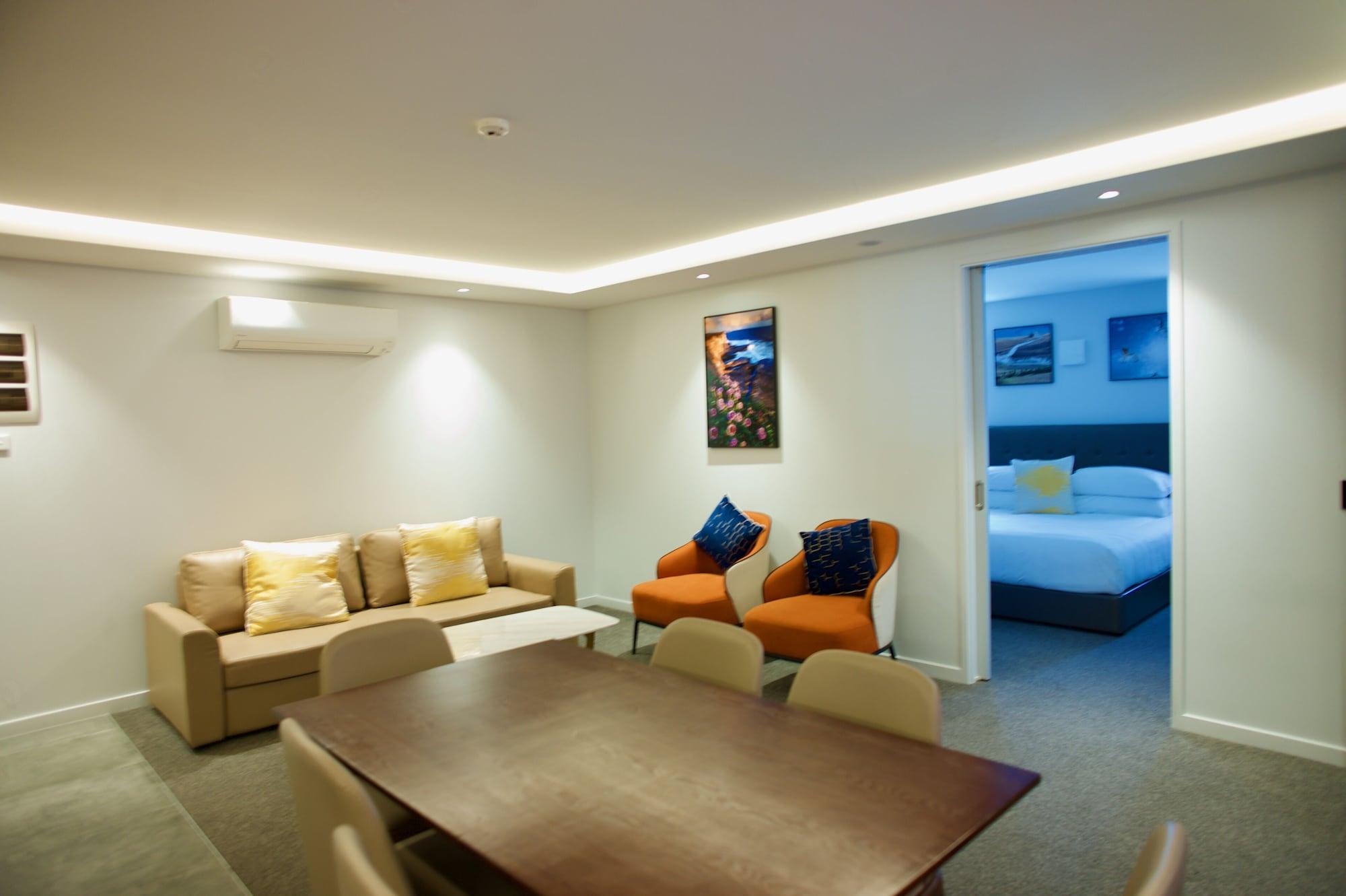 Regal Palms Resort Роторуа Экстерьер фото A suite at the hotel