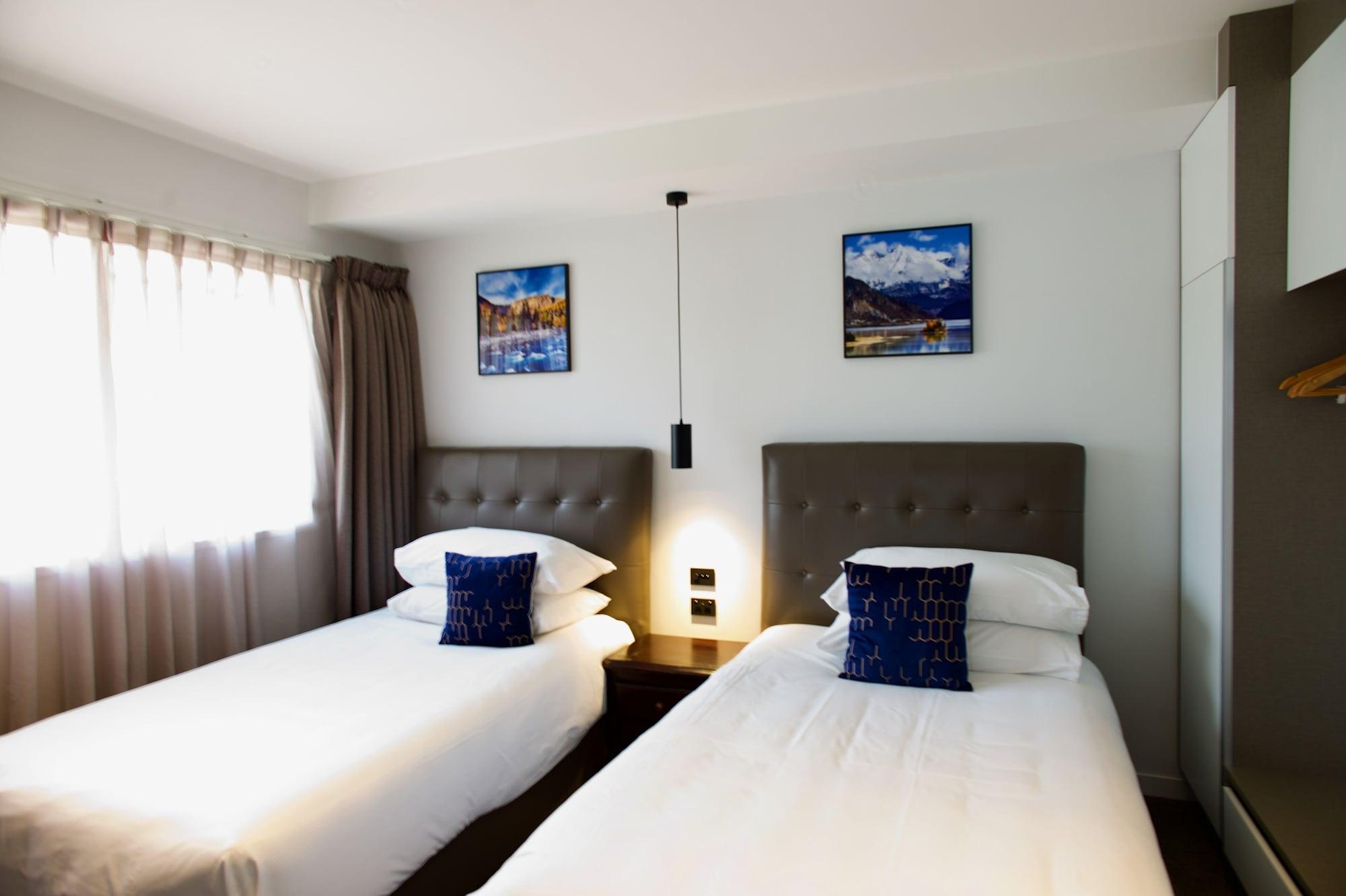 Regal Palms Resort Роторуа Экстерьер фото A room at the hotel