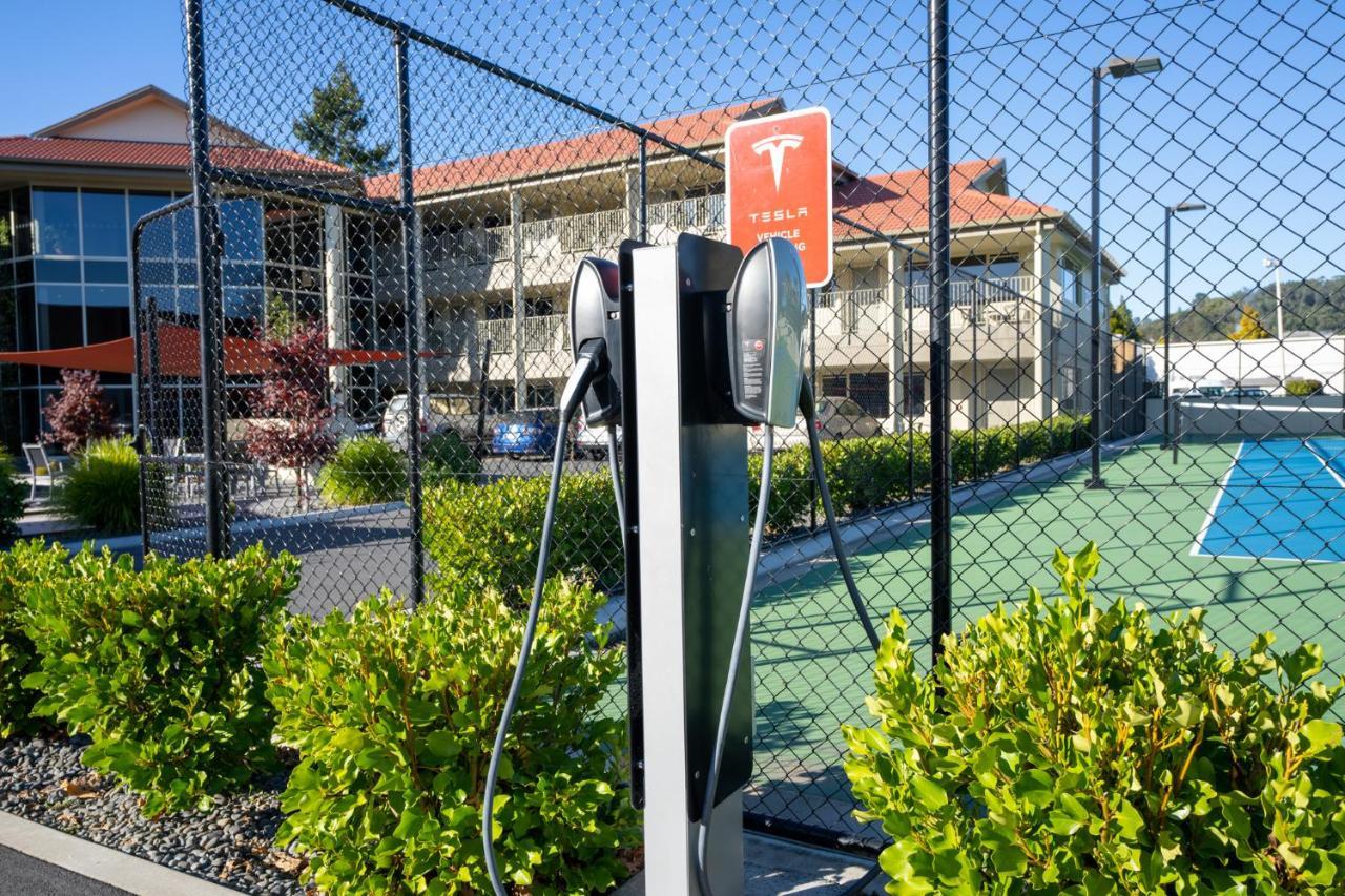 Regal Palms Resort Роторуа Экстерьер фото Tesla Supercharger in San Jose, California